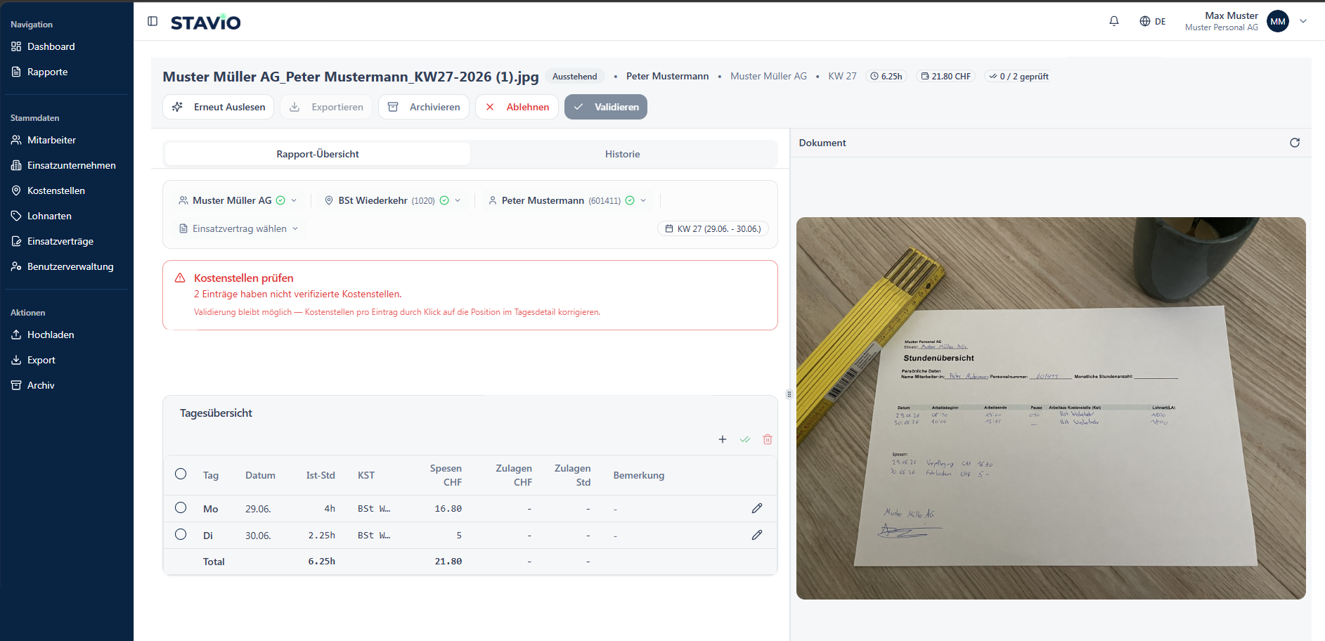 Automatisch ausgelesener Stundenrapport in Stavio mit Originaldokument daneben